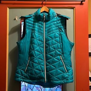 Quilted Puffy Vest w/ Removable Hood